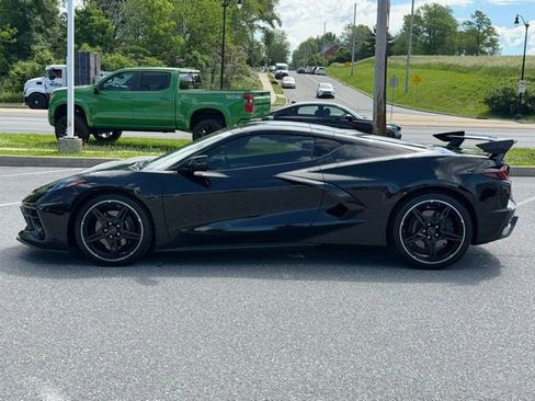 Used 2022 Chevrolet Corvette Stingray Premium Cpe w/ Battery Protection Package RWD image 27