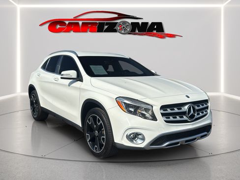 Used 2020 Mercedes-Benz GLA 250 4MATIC image 1