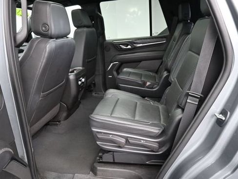 Used 2023 GMC Yukon Denali AWD/4WD image 15