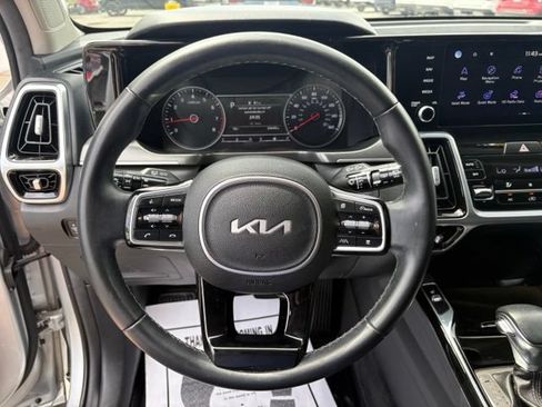 Used 2022 Kia Sorento SX FWD image 15