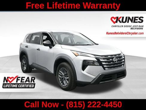 Used 2024 Nissan Rogue S FWD image 1