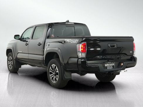 Used 2023 Toyota Tacoma TRD Sport AWD/4WD image 3