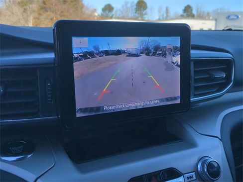 Used 2023 Ford Explorer XLT w/ Equipment Group 202A image 26