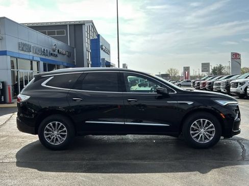 Used 2022 Buick Enclave Premium AWD/4WD image 17