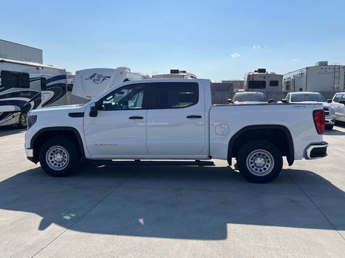 Used 2024 GMC Sierra 1500 Pro w/ Pro Value Package image 6