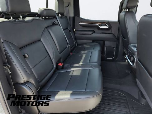 Used 2022 GMC Sierra 1500 Elevation w/ Elevation Premium Package AWD/4WD image 36