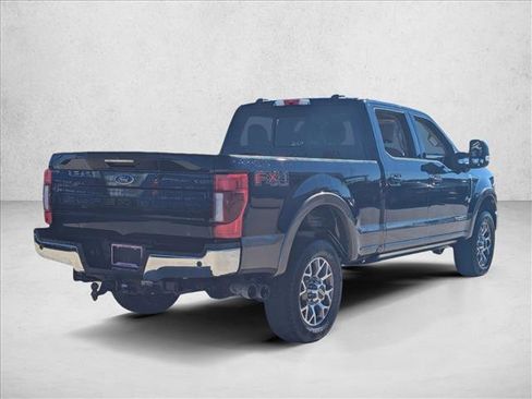 Used 2022 Ford F250 Lariat w/ Lariat Ultimate Package image 5