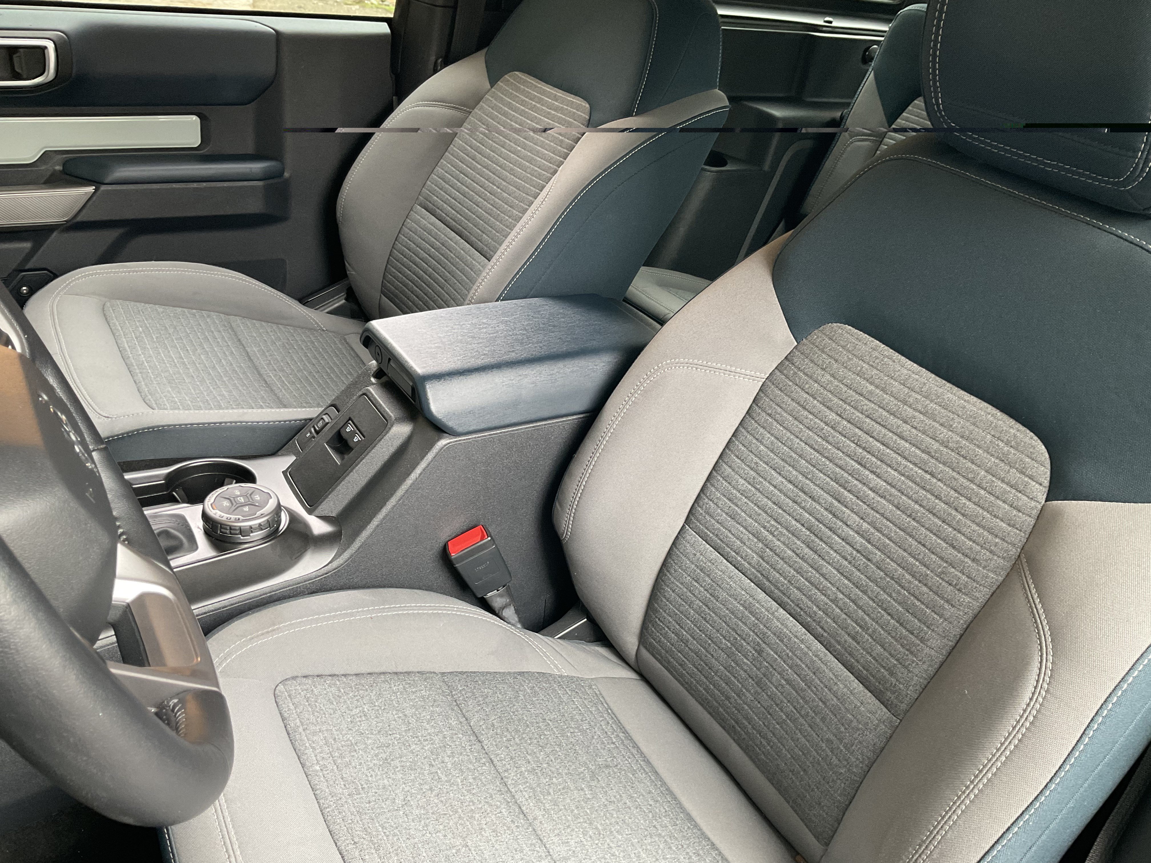Used 2022 Ford Bronco Outer Banks AWD/4WD image 27