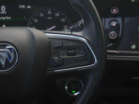 Used 2022 Buick Envision Essence w/ Safety Package FWD image 18
