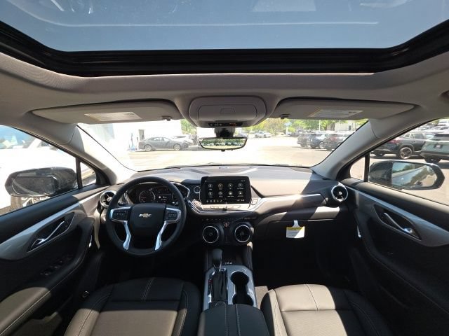 New 2026 Chevrolet Blazer LT AWD/4WD image 13