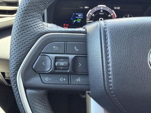 Used 2025 Toyota Tundra Limited w/ TRD Off-Road Package AWD/4WD image 39