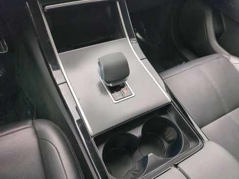 Used 2024 Land Rover Range Rover Velar Dynamic SE image 22