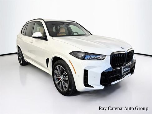 Used 2026 BMW X5 xDrive40i w/ M Sport Package AWD/4WD image 1