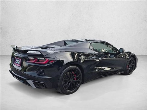 Used 2023 Chevrolet Corvette Stingray Premium Conv w/ Z51 Performance Package RWD image 6