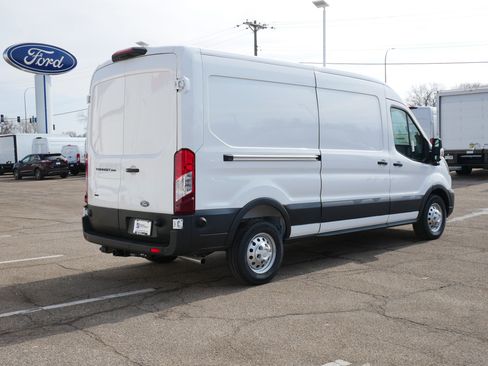 New 2026 Ford Transit 250 148 Medium Roof Extended AWD w/ Load Area Protection Package image 3