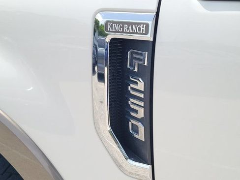 Used 2019 Ford F250 King Ranch w/ King Ranch Ultimate Package AWD/4WD image 13