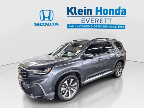 Used 2023 Honda Pilot Elite image 1