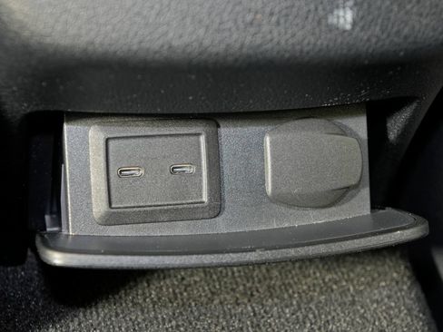 Certified 2023 Mercedes-Benz E 350 4MATIC Sedan image 35