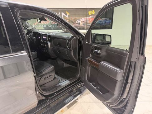 Used 2021 GMC Sierra 1500 SLT RWD image 17