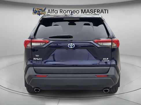 Used 2024 Toyota RAV4 XLE Premium image 5