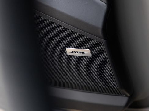 Certified 2026 Porsche Cayenne E-Hybrid Coupe AWD/4WD image 21