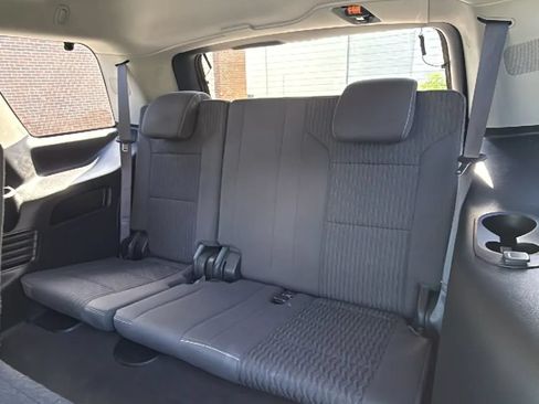 Used 2016 Chevrolet Tahoe LS RWD image 33