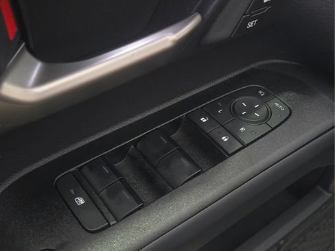 New 2026 Toyota 4Runner Limited AWD/4WD image 18