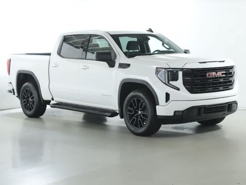 Used 2024 GMC Sierra 1500 Elevation AWD/4WD image 9