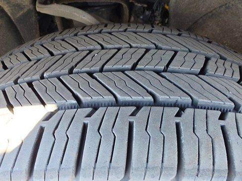 Used 2023 Chevrolet Tahoe RST w/ Luxury Package image 9