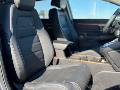 Used 2020 Honda CR-V Touring image 29