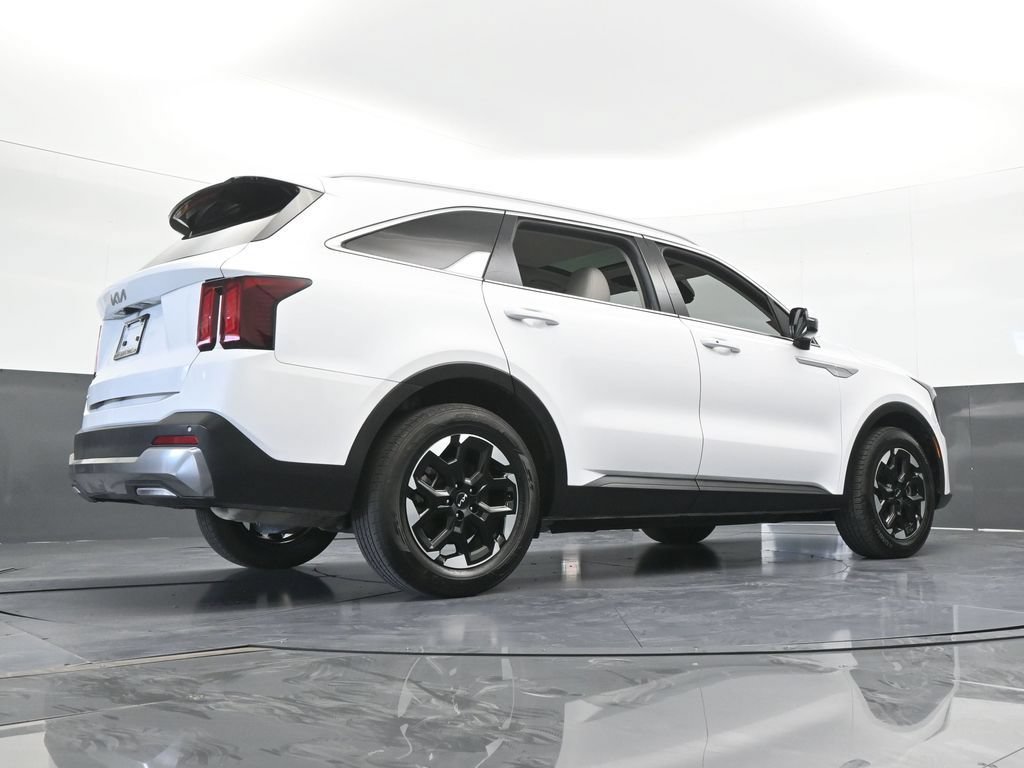 Used 2024 Kia Sorento S w/ Panoramic Sunroof Package FWD image 63