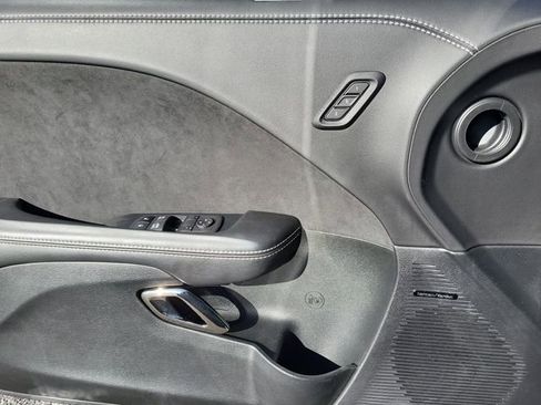 Used 2023 Dodge Challenger SRT Hellcat image 16