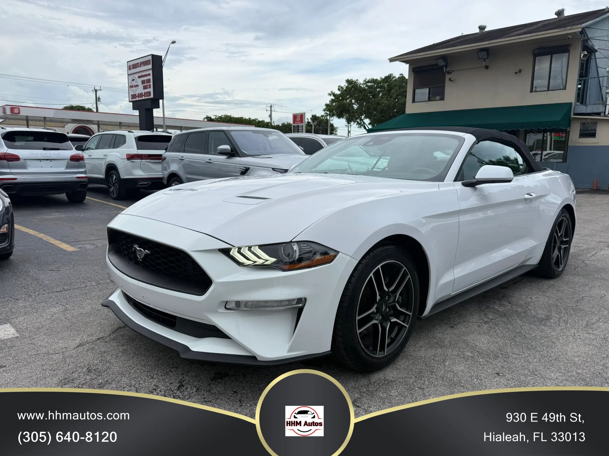 Used 2021 Ford Mustang Premium RWD image 1