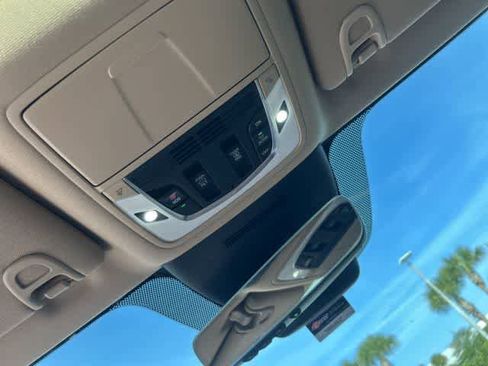 Used 2025 Acura MDX FWD image 16