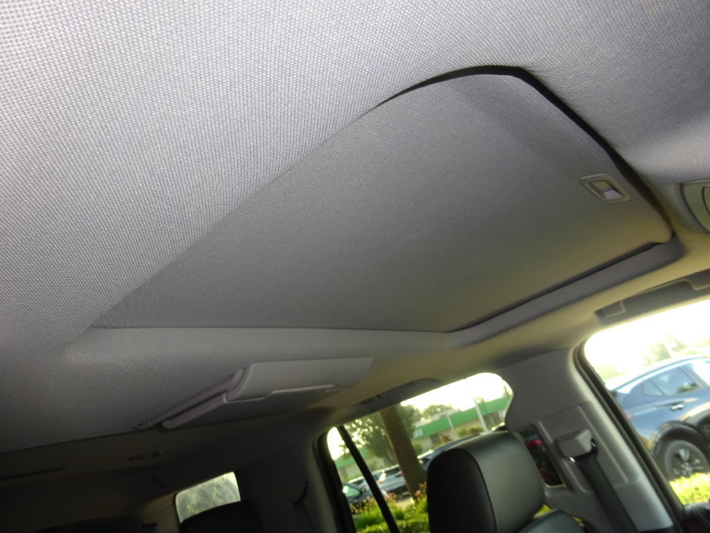 Certified 2018 GMC Yukon SLT w/ Premium Edition RWD image 19