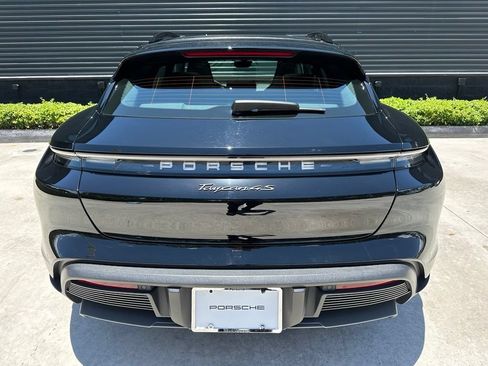 Certified 2024 Porsche Taycan 4S AWD/4WD image 13