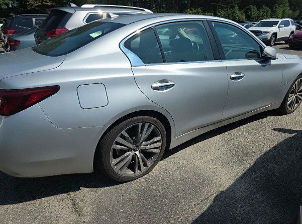 Used 2018 INFINITI Q50 Sport AWD/4WD image 15