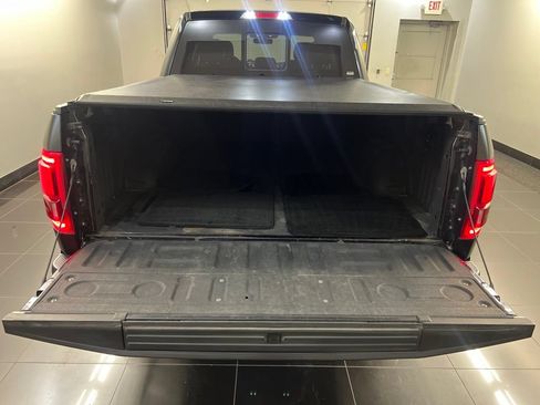 Used 2016 Ford F150 Lariat w/ Equipment Group 502A Luxury AWD/4WD image 31
