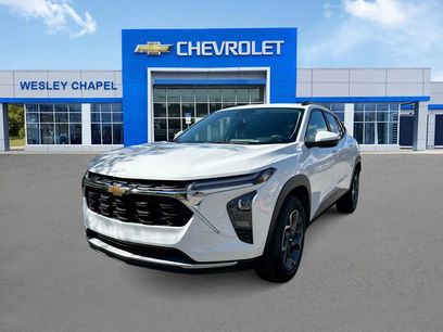 Certified 2025 Chevrolet Trax LT w/ Driver Confidence Package