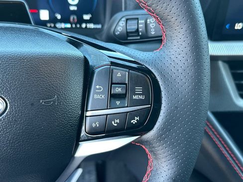 Used 2025 Ford Explorer ST-Line image 28