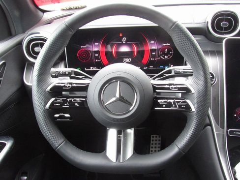 Certified 2025 Mercedes-Benz GLC 300 GLC 300 image 25