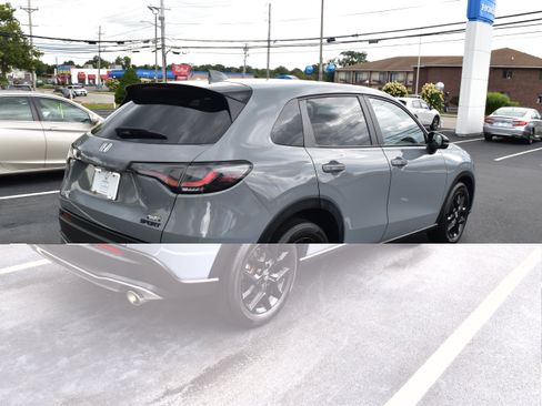 Certified 2024 Honda HR-V Sport image 3