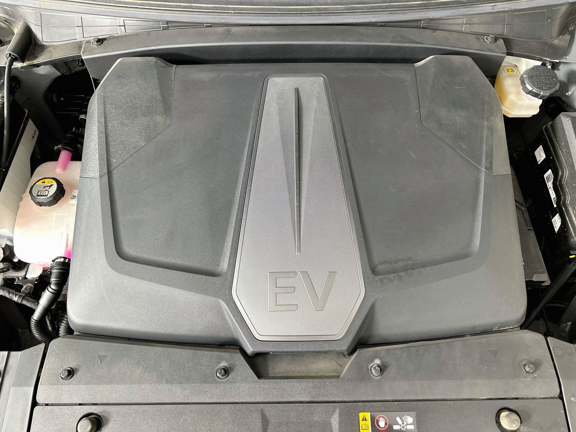 Used 2024 Kia EV6 Wind w/ Wind Technology Package RWD image 33