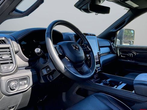 Certified 2024 RAM 2500 Limited image 20