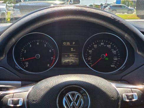 Used 2015 Volkswagen Jetta SE FWD image 15