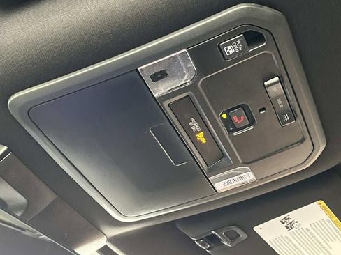 New 2026 Toyota Tundra Limited AWD/4WD image 27