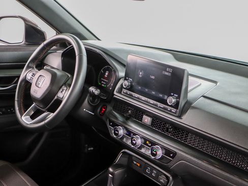 Used 2023 Honda CR-V Sport image 26