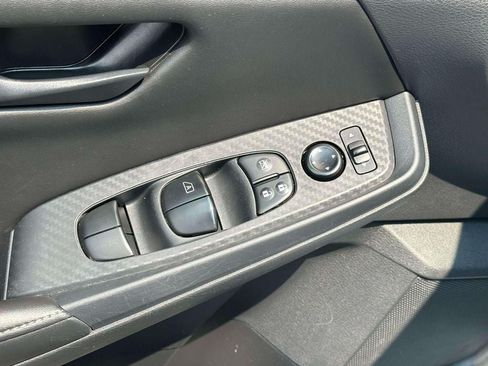 Used 2024 Nissan Sentra S FWD image 15