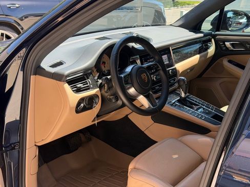 Used 2021 Porsche Macan S AWD/4WD image 22