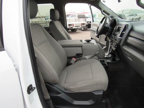 Used 2018 Ford F350 XLT AWD/4WD image 11